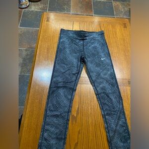 Nike Dryfit Cropped Tights